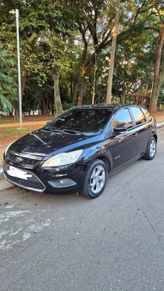 FORD FOCUS 2.0 TITANIUM HATCH 16V FLEX 4P MANUAL